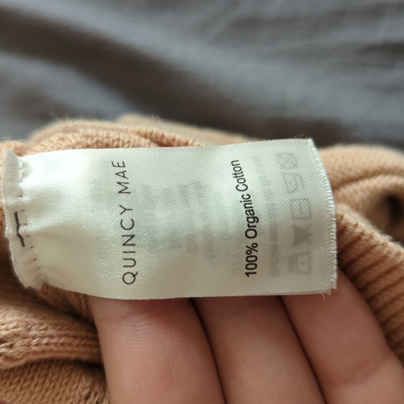 Quincy Mae sweater - Picture 3 of 4